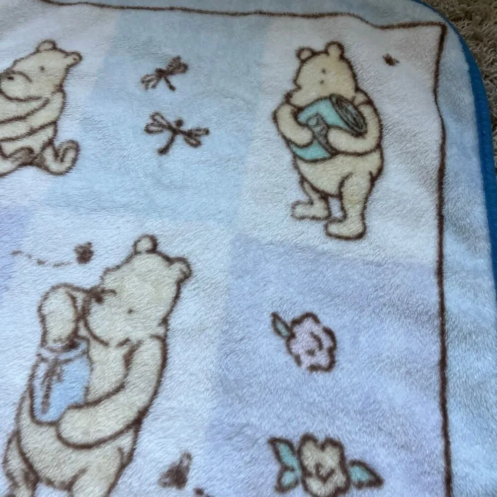 Vintage Disney Winnie the Pooh Fleece Baby Blanket Classic Squares Honey Pot EUC